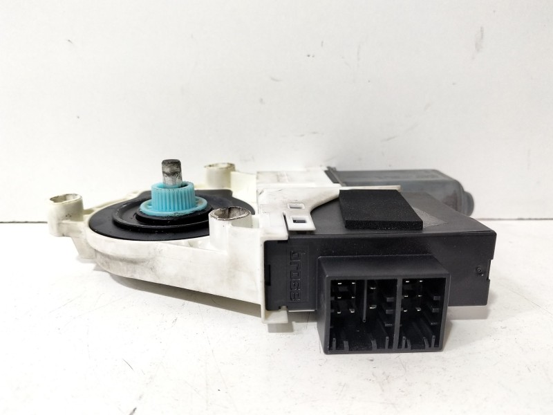 Recambio de motor elevalunas delantero izquierdo para seat ibiza (6l1) rock & roll referencia OEM IAM 6L2959802  