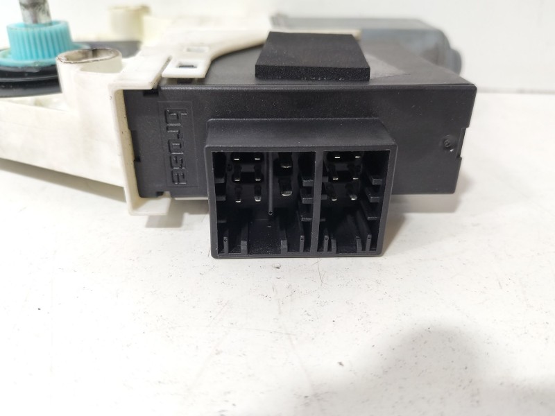 Recambio de motor elevalunas delantero izquierdo para seat ibiza (6l1) rock & roll referencia OEM IAM 6L2959802  