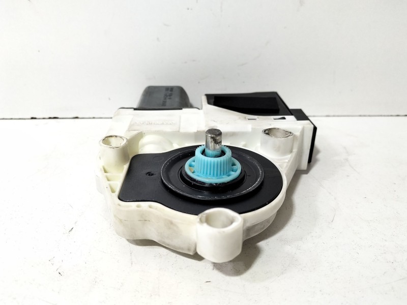 Recambio de motor elevalunas delantero izquierdo para seat ibiza (6l1) rock & roll referencia OEM IAM 6L2959802  