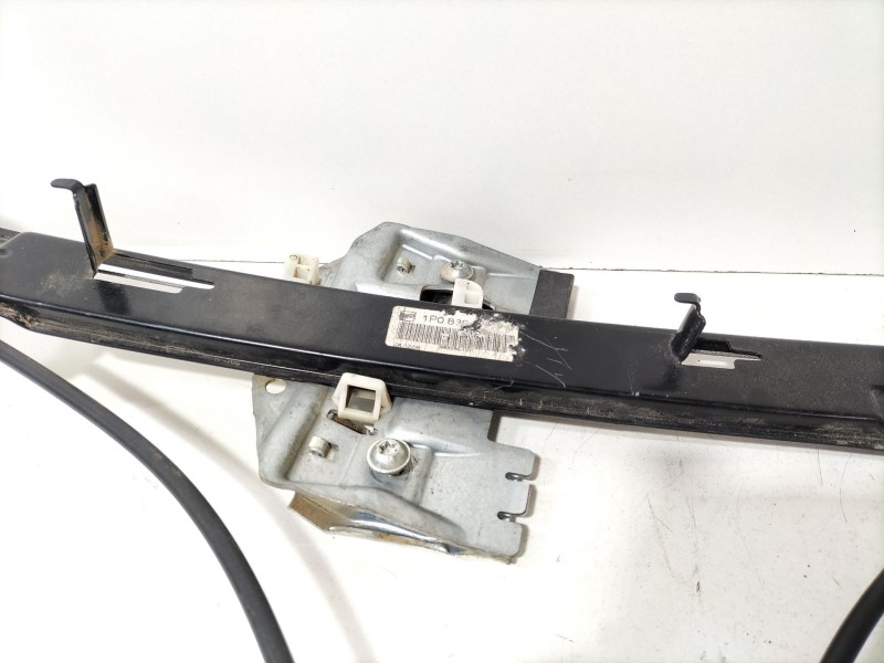 Recambio de elevalunas trasero izquierdo para seat leon (1p1) 1.9 tdi referencia OEM IAM 1P0839461  