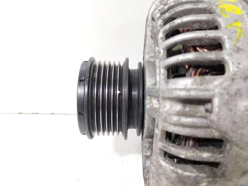 Recambio de alternador para volkswagen passat variant (3c5) 2.0 tdi referencia OEM IAM 06F903023F  