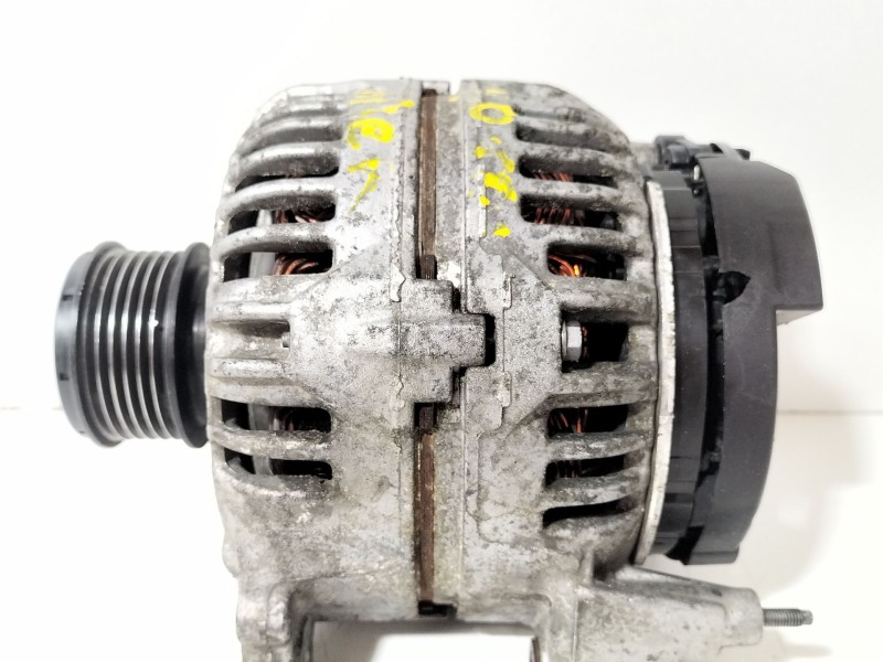 Recambio de alternador para volkswagen passat variant (3c5) 2.0 tdi referencia OEM IAM 06F903023F  