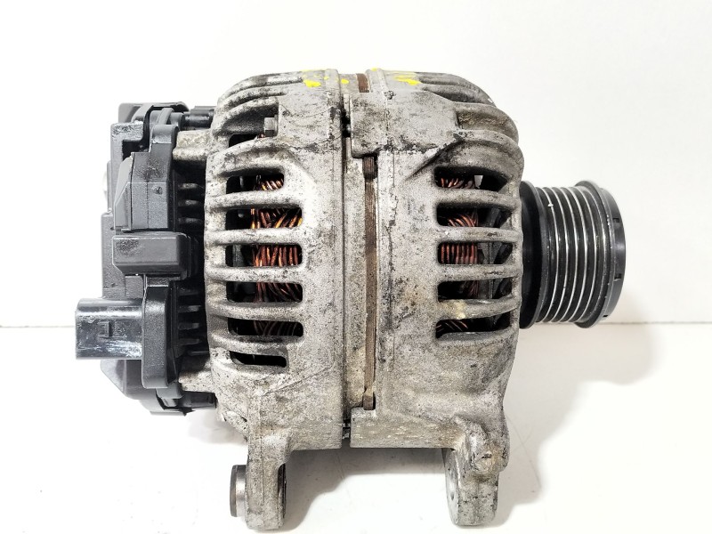 Recambio de alternador para volkswagen passat variant (3c5) 2.0 tdi referencia OEM IAM 06F903023F  