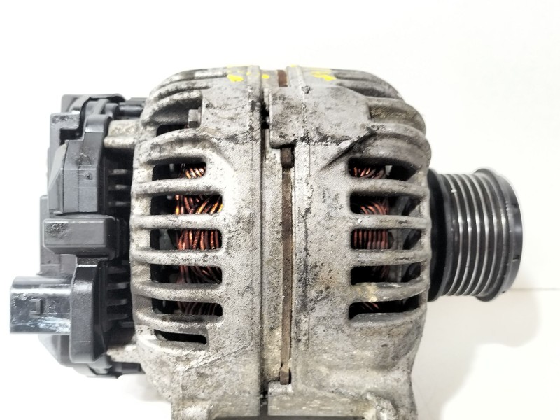 Recambio de alternador para volkswagen passat variant (3c5) 2.0 tdi referencia OEM IAM 06F903023F  