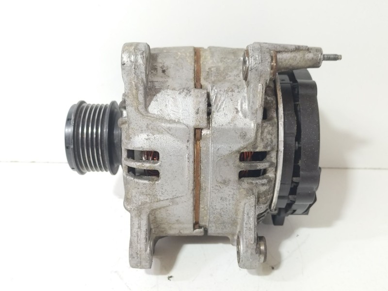Recambio de alternador para volkswagen passat variant (3c5) 2.0 tdi referencia OEM IAM 06F903023F  