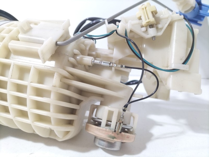 Recambio de aforador para mini mini (r50, r53) one referencia OEM IAM 6763770  
