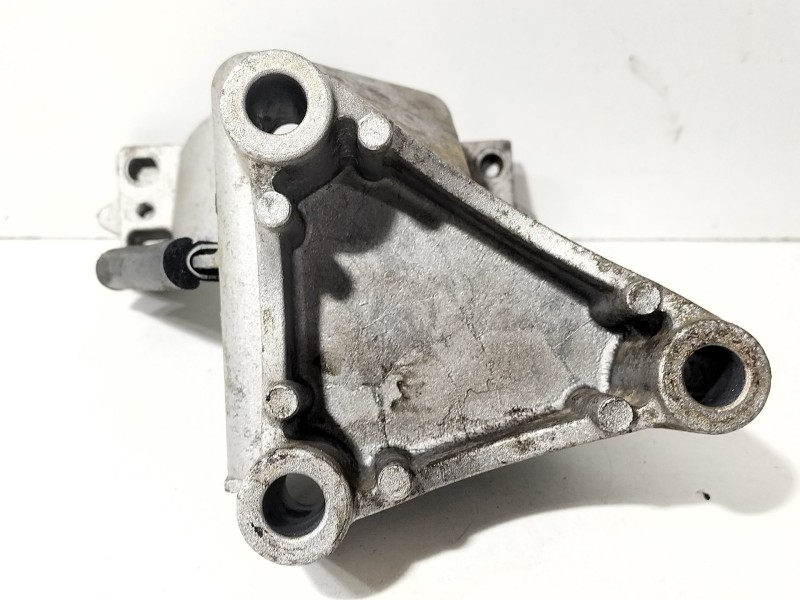Recambio de soporte motor para peugeot 307 (3a/c) 2.0 hdi 90 referencia OEM IAM 9638770480  