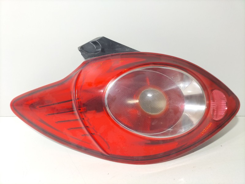 Recambio de piloto trasero izquierdo para ford ka (ru8) 1.2 referencia OEM IAM 1579396  