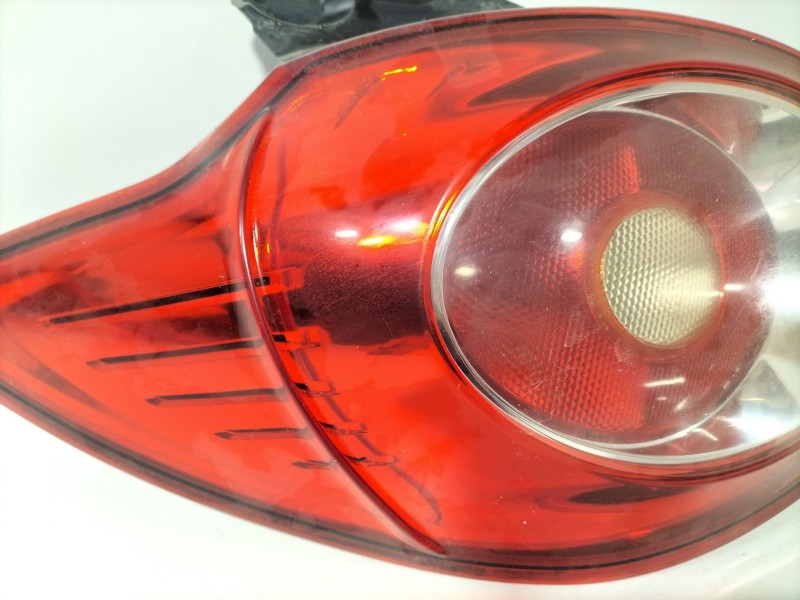 Recambio de piloto trasero izquierdo para ford ka (ru8) 1.2 referencia OEM IAM 1579396  