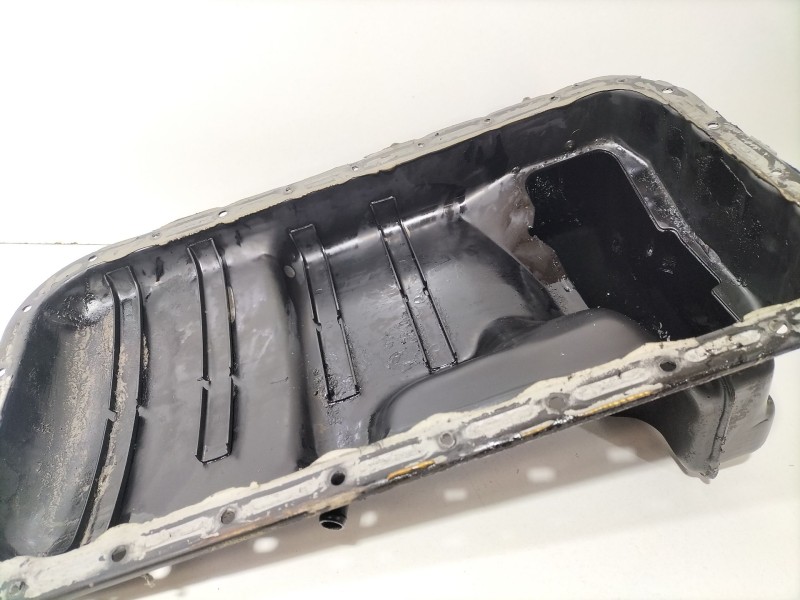 Recambio de carter para nissan terrano ii (r20) 2.7 tdi 4wd referencia OEM IAM 11110G2414  