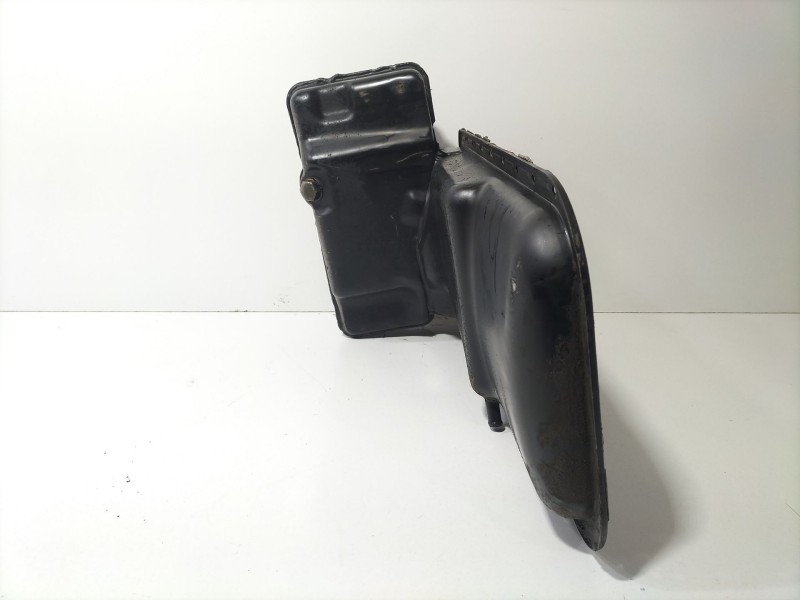 Recambio de carter para nissan terrano ii (r20) 2.7 tdi 4wd referencia OEM IAM 11110G2414  