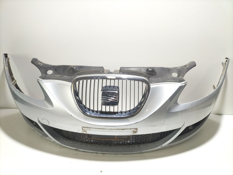 Recambio de paragolpes delantero para seat leon (1p1) 2.0 tdi 16v referencia OEM IAM 1P0807217AAGRU  
