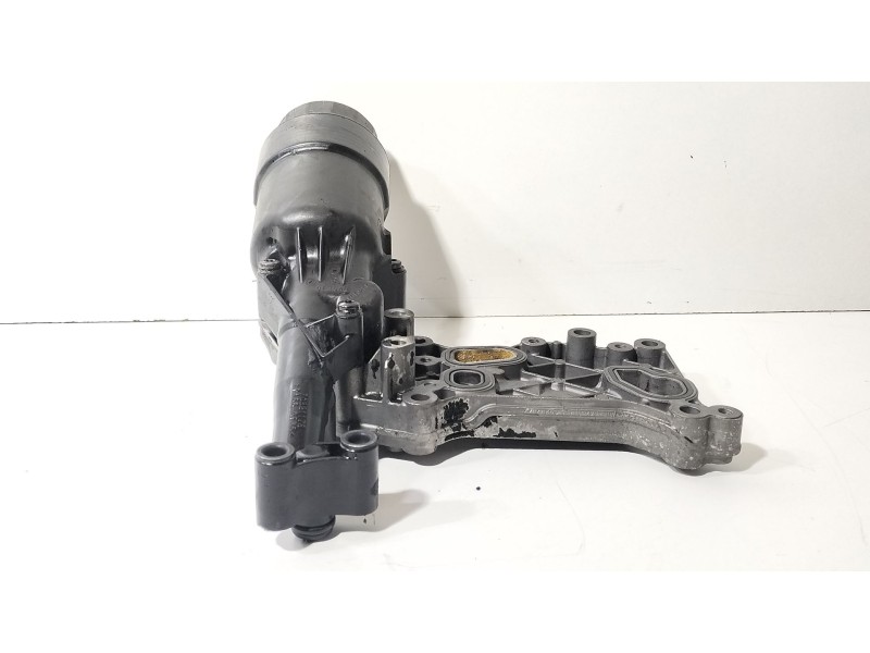 Recambio de soporte filtro aceite para mercedes-benz clase b (w246) b 200 cdi be (246.201) referencia OEM IAM 70362380  