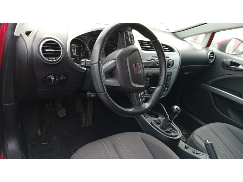 seat leon (1p1) del año 2012
