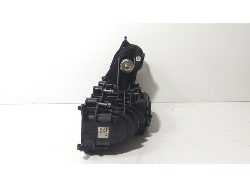 Recambio de colector admision para mercedes-benz clase c (w204) c 220 cdi (204.002) referencia OEM IAM A6510900037  