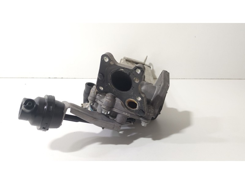 Recambio de valvula egr para mercedes-benz clase c (w204) c 250 cdi (204.003) referencia OEM IAM A6511420067  