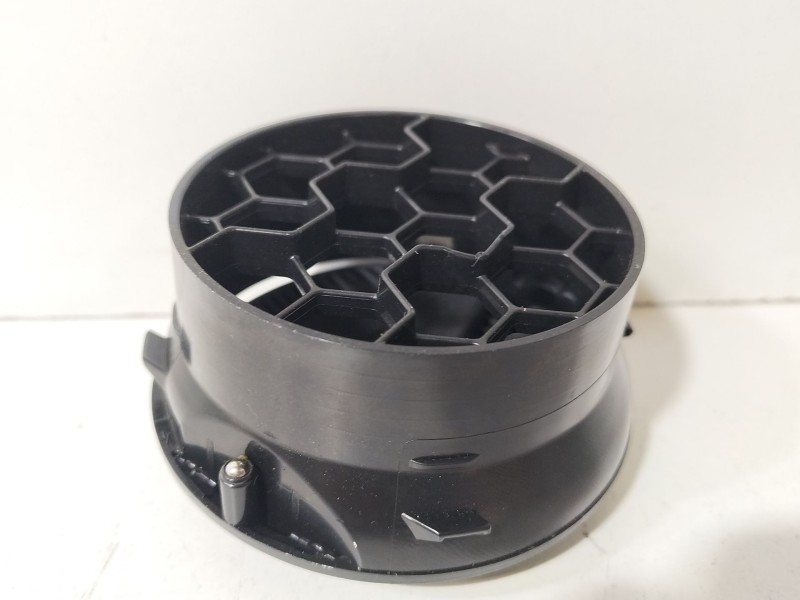 Recambio de rejilla aireadora para seat ibiza iv st (6j8, 6p8) 1.2 tsi referencia OEM IAM 6j  