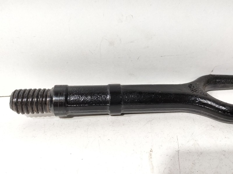 Recambio de gancho grua / tiro grua para seat leon (1p1) 1.4 tsi referencia OEM IAM 1T0805615A  