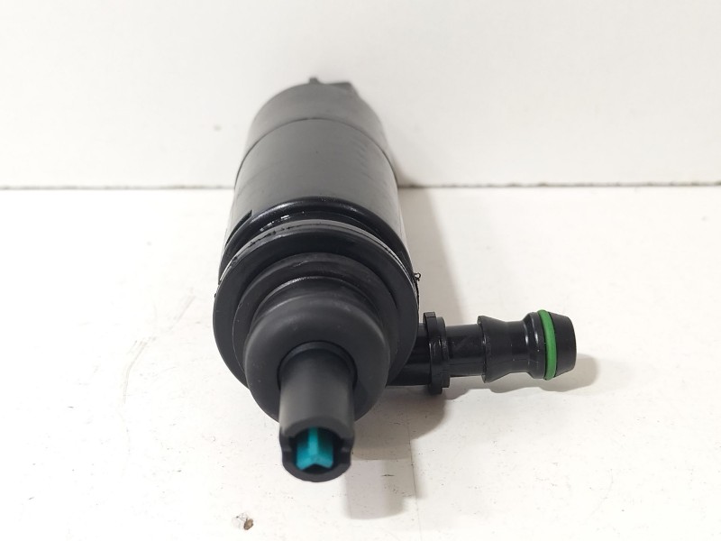 Recambio de bomba limpia para seat leon (1p1) 1.4 tsi referencia OEM IAM 3B7955681  