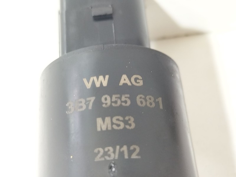 Recambio de bomba limpia para seat leon (1p1) 1.4 tsi referencia OEM IAM 3B7955681  