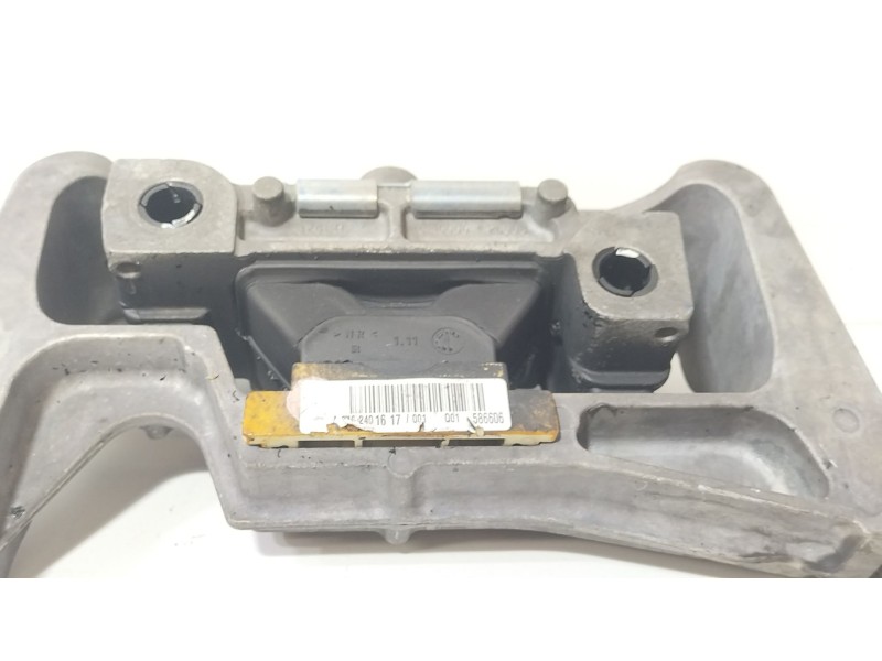 Recambio de soporte motor para mercedes-benz clase b (w246) b 200 cdi be (246.201) referencia OEM IAM A2462401617  