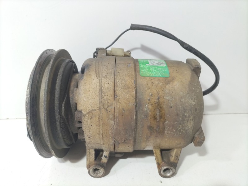 Recambio de compresor aire acondicionado para nissan terrano ii (r20) 2.7 tdi 4wd referencia OEM IAM 926000F001  