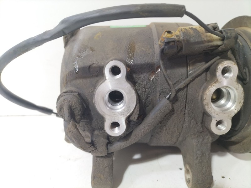 Recambio de compresor aire acondicionado para nissan terrano ii (r20) 2.7 tdi 4wd referencia OEM IAM 926000F001  