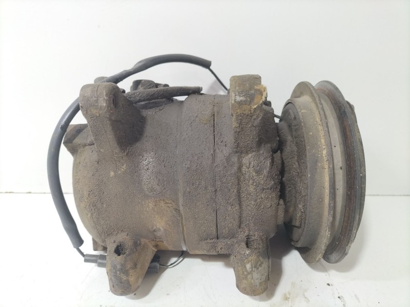 Recambio de compresor aire acondicionado para nissan terrano ii (r20) 2.7 tdi 4wd referencia OEM IAM 926000F001  
