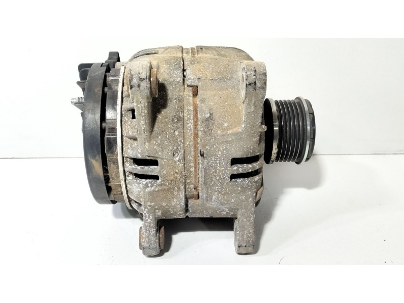 Recambio de alternador para renault kangoo / grand kangoo ii (kw0/1_) 1.5 dci 70 (kw0v, kw0a) referencia OEM IAM 8200660034A  