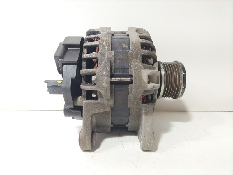 Recambio de alternador para dacia dokker furgoneta/monovolumen 1.5 dci 75 / blue dci 75 (fejw, feah) referencia OEM IAM 23100294
