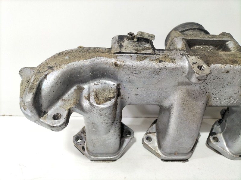 Recambio de colector admision para nissan terrano ii (r20) 2.7 tdi 4wd referencia OEM IAM 140037F404  
