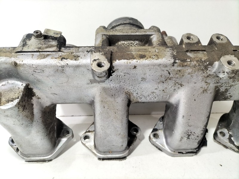 Recambio de colector admision para nissan terrano ii (r20) 2.7 tdi 4wd referencia OEM IAM 140037F404  