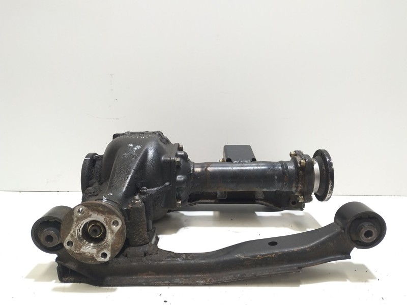 Recambio de diferencial delantero para nissan terrano ii (r20) 2.7 tdi 4wd referencia OEM IAM 38511623007  
