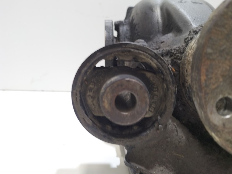 Recambio de diferencial delantero para nissan terrano ii (r20) 2.7 tdi 4wd referencia OEM IAM 38511623007  