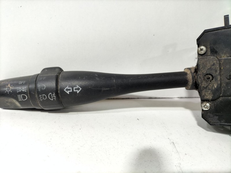 Recambio de mando intermitentes para nissan terrano ii (r20) 2.7 tdi 4wd referencia OEM IAM 54353339  