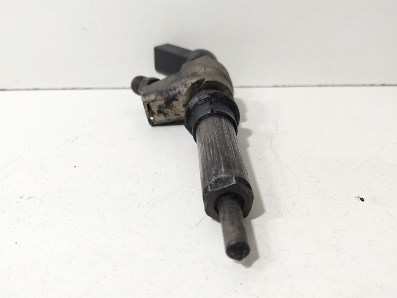 Recambio de inyector para peugeot 307 (3a/c) 2.0 hdi 90 referencia OEM IAM 9636819380  