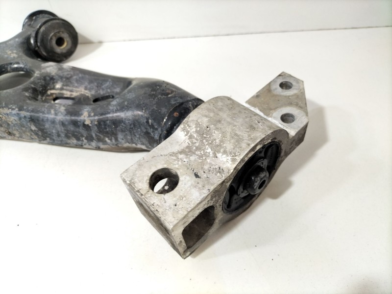 Recambio de brazo suspension inferior delantero izquierdo para seat leon (1p1) 2.0 tdi 16v referencia OEM IAM 1K0407151BD  