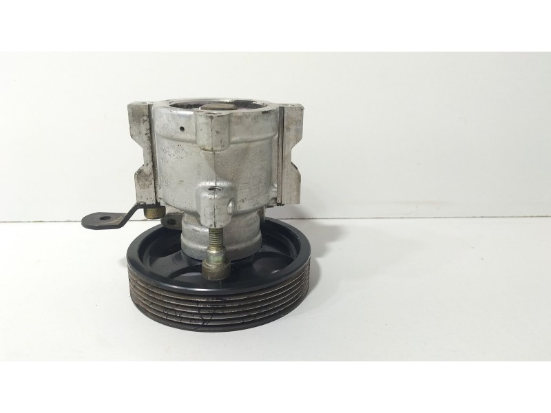 Recambio de bomba direccion para citroën xsara (n1) 2.0 hdi 90 referencia OEM IAM 9631923580  