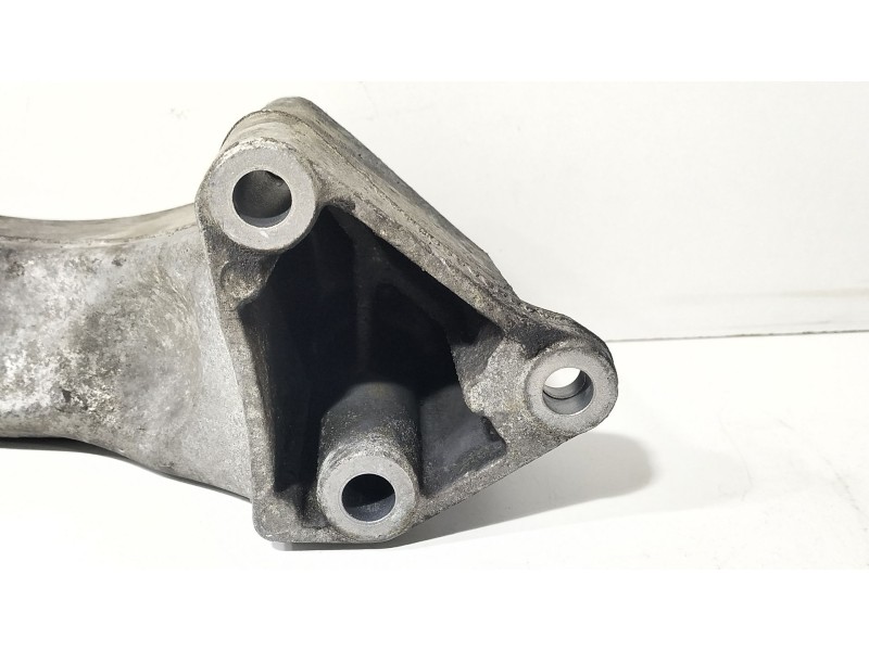 Recambio de soporte motor para mercedes-benz clase a (w169) a 160 cdi (169.006, 169.306) referencia OEM IAM A1692410301  