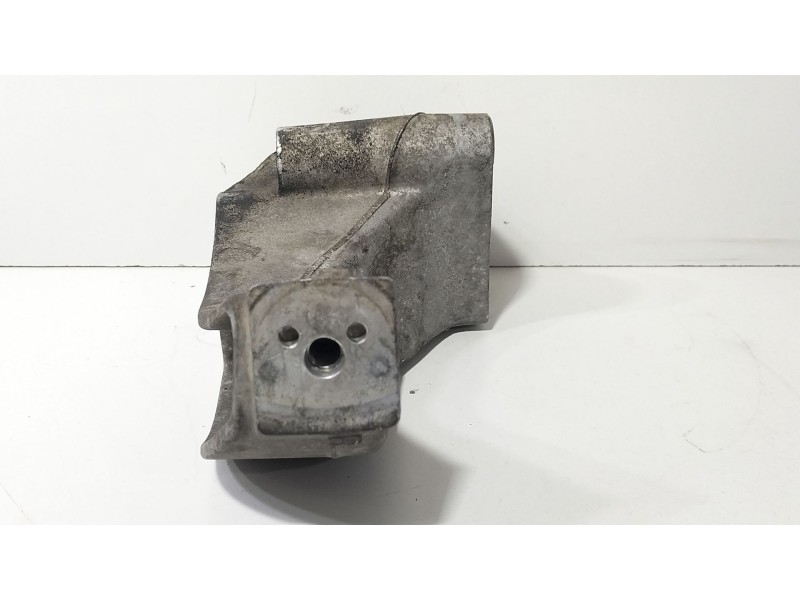 Recambio de soporte motor para mercedes-benz clase a (w169) a 160 cdi (169.006, 169.306) referencia OEM IAM A1692410301  