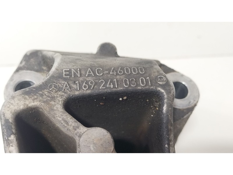 Recambio de soporte motor para mercedes-benz clase a (w169) a 160 cdi (169.006, 169.306) referencia OEM IAM A1692410301  