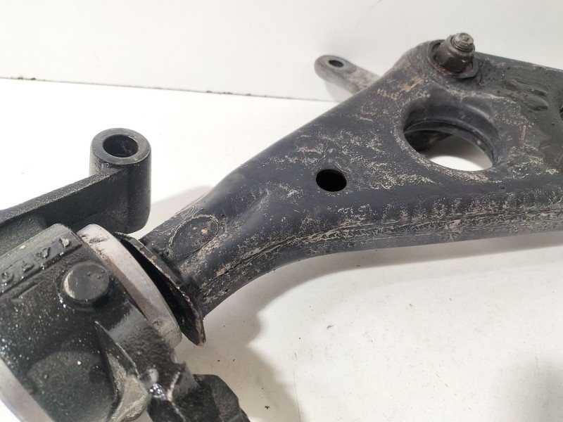 Recambio de brazo suspension inferior delantero izquierdo para mini mini (r50, r53) one referencia OEM IAM 6757561  