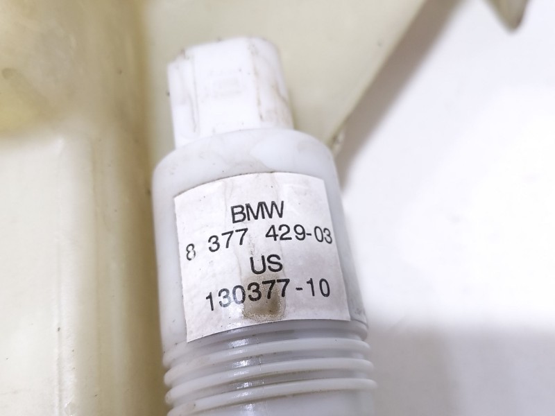 Recambio de deposito limpia para mini mini (r50, r53) one referencia OEM IAM 61667158231  