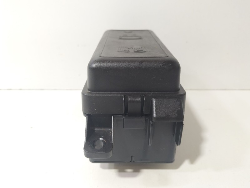 Recambio de caja reles / fusibles para mini mini (r50, r53) one referencia OEM IAM 61131480790  