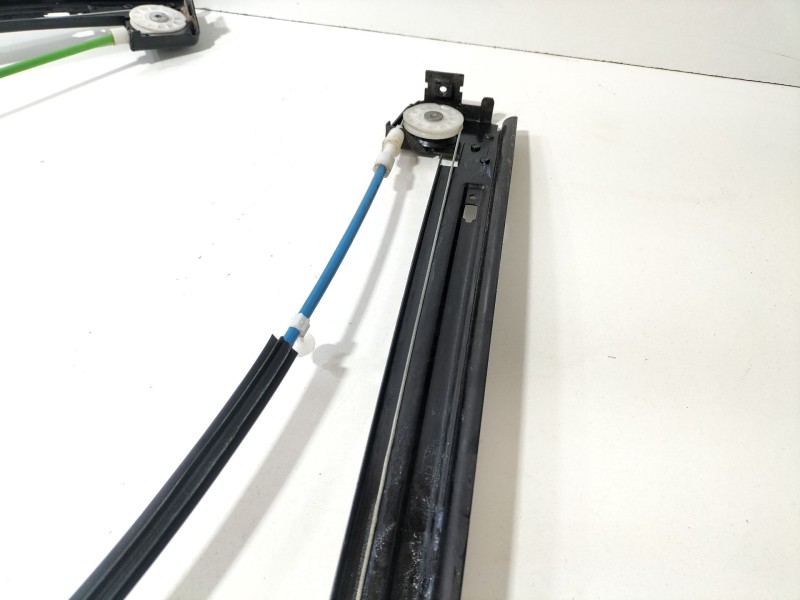Recambio de elevalunas delantero derecho para mini mini (r50, r53) one referencia OEM IAM 51337039452  