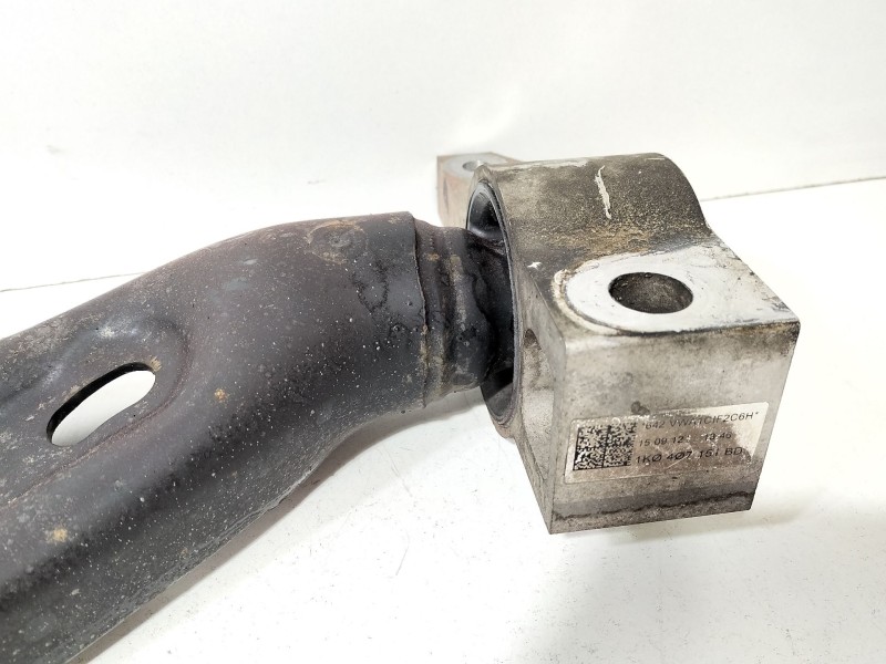 Recambio de brazo suspension inferior delantero izquierdo para seat leon (1p1) 1.4 tsi referencia OEM IAM 1K0407151BD  