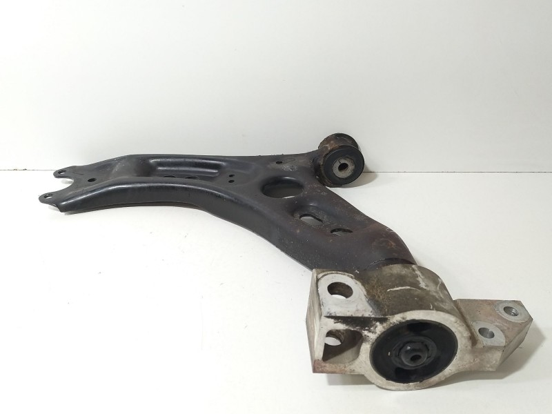 Recambio de brazo suspension inferior delantero izquierdo para seat leon (1p1) 1.4 tsi referencia OEM IAM 1K0407151BD  