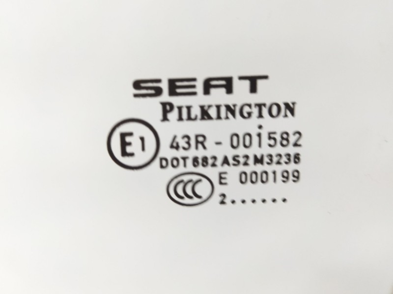 Recambio de luna delantera izquierda para seat leon (1p1) 1.4 tsi referencia OEM IAM 1P0845201B  
