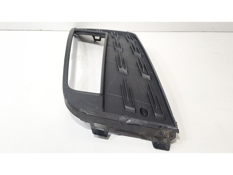 Recambio de moldura para seat leon st (5f8) 1.0 tsi referencia OEM IAM 5F0853666G  