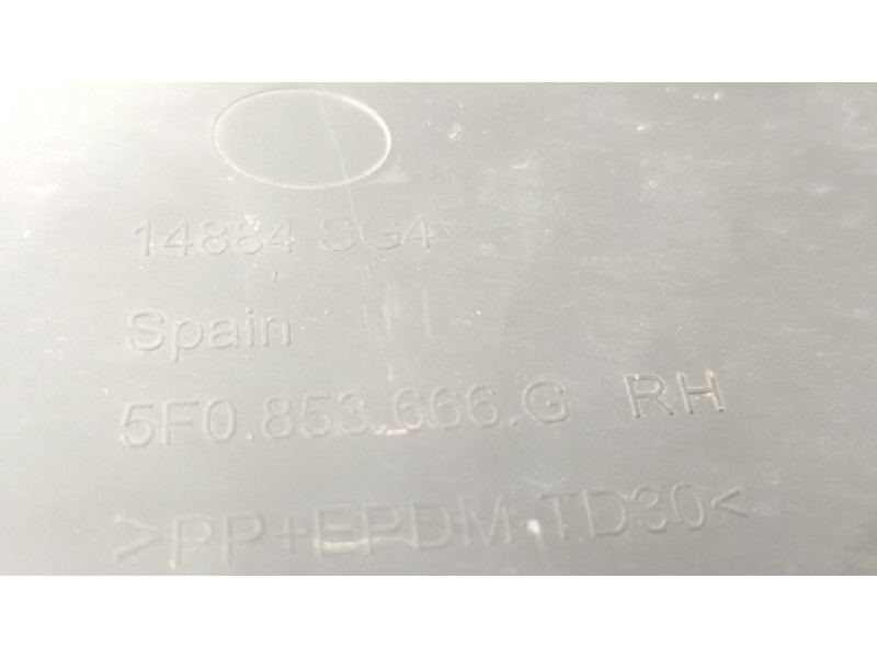 Recambio de moldura para seat leon st (5f8) 1.0 tsi referencia OEM IAM 5F0853666G  